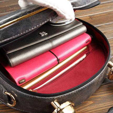 2022 New Style Personal Bag Packaging Battery Walking Retro Clock Style Bag Portable Crossbody Bag