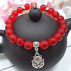 S491 Red chalcedony lucky cat
