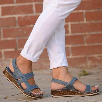 Foreign trade 2019 summer new academic style low heel wedge casual sandals large size 40-43sandals