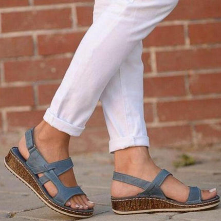 Foreign trade 2019 summer new academic style low heel wedge casual sandals large size 40-43sandals