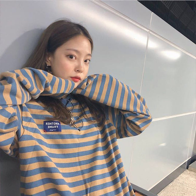 Spot 2022 Korean chic autumn versatile striped long sleeve T-shirt loose pullover Harajuku style student base shirt