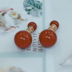 Champagne gold: red beads