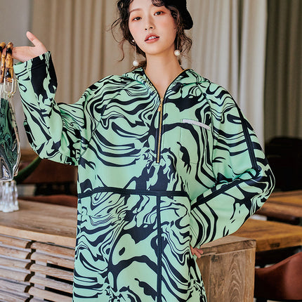 European and American Spring New Loose Geometric Windbreaker Fluorescent Green Hooded Sports Long Sweater Skirt L8061