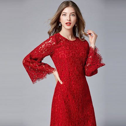 A generation of loose large size lace dress fat MM Spring and Autumn new eyelash horn sleeve skirt