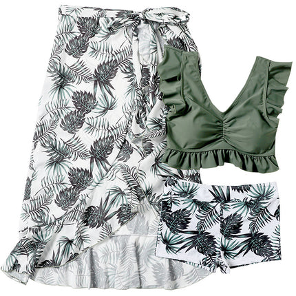 Hot spring swimsuit women's new bikini three-piece set conservative belly covering seaside vacation men's beach pants couple swimsuit