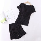 Black / M