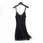 Black / M