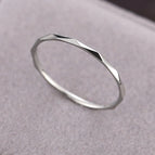 V-shaped flower silver / No. 4