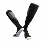 Fine line Black and White / Adult Average Size