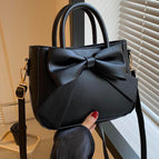 Black / One Size Fits All