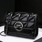 Black_4 / One Size Fits All