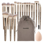Champagne / 18 Makeup Brushes
