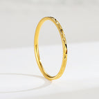 x-shaped flowers golden / US Code 5