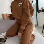 Brown / L