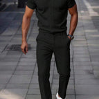 Black / M