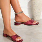 Rouge foncé / EUR39