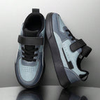 Gris foncé / EUR22
