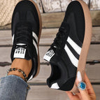 Black_1 / EUR39