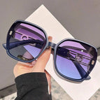 Multicolor / Blue color