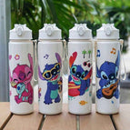 Multicolore / Stitch jouant du piano