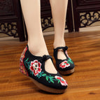 Camellia Black / 38