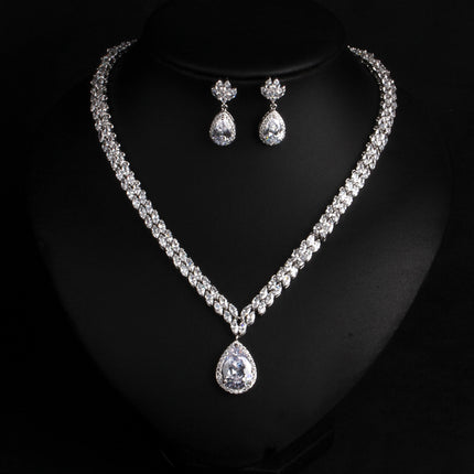 European and American dinner style necklace all copper clip zircon necklace earrings suit super flash can not drop drill