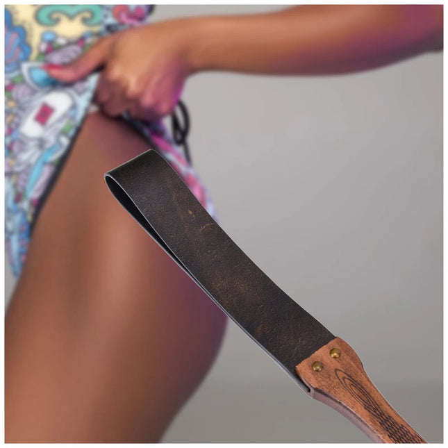 Brown Vintage Genuine Leather Whip BDSM Spanking Flogger Wooden Handle BDSM Bondage Whip Sex Toys Adult Games