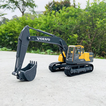 Bburago 1:50 Volvo excavator model high imitation  die casting metal children toy boyfriend gift simulation alloy car collection