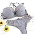 GRAY / 85B