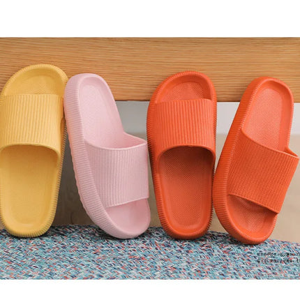 Women Thick Platform Cloud Slippers Indoor Home Eva Soft Sole Pillow Slides Sandals Woman 2025 Summer Non Slip Beach Flip Flops