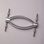 D Labia Spreader