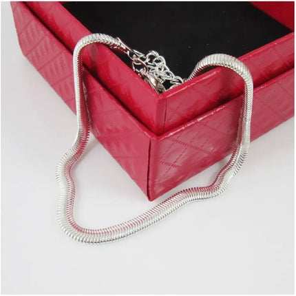 New Personalized Butterfly Pendant Anklet Summer Beach Leg Chain Handcrafted Anklet Gold And Silver Headwear Wholesale And Retai