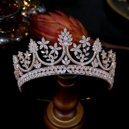 ASNORA Shiny High-Quality Hair Jewelry CZ Crowns, Bride Tiara Princess Birthday Wedding Accessories， Rose Gold Headdress