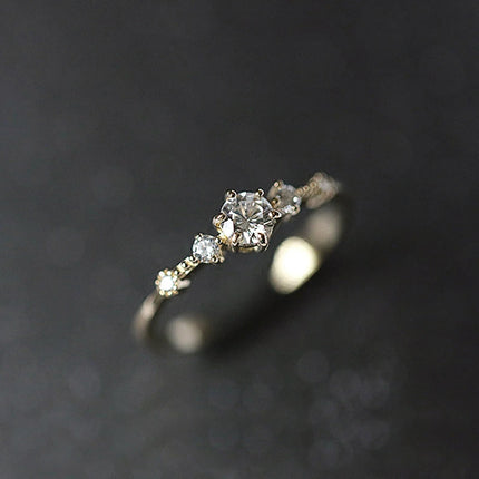 Huitan Delicate Thin Rings for Women Silver Color/Gold Color Shiny CZ Fancy Wedding Eternity Rings Fashion Accessories Jewelry