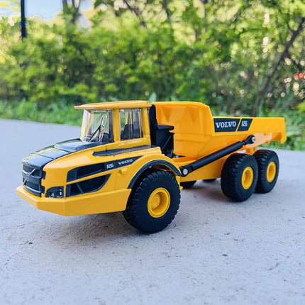 Bburago 1:50 Volvo excavator model high imitation  die casting metal children toy boyfriend gift simulation alloy car collection