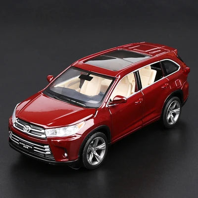 1:32 Toyota Highlander SUV Alloy Car Model Diecasts & Toy Metal Off-road Vehicles Car Model High Simulation Collection Kids Gift