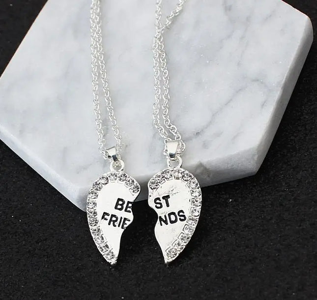 2 Pcs/set Love English Pendant Alloy Ornaments Fashion Best Friends Heart Necklace Good Friends Choker Statement Necklace