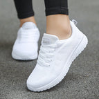 a08 white / 44