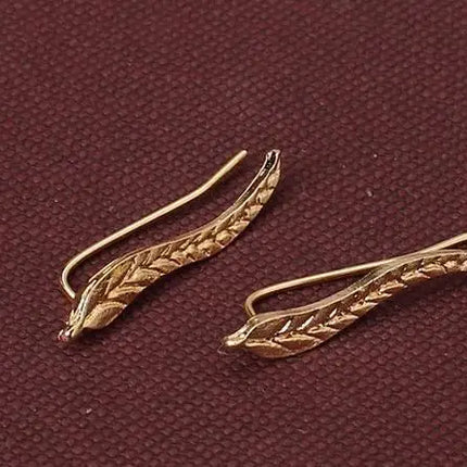 2025 Vintage Jewelry Exquisite Golden Leaf Earrings Modern Beautiful Feather Ear Stud Earrings For Women Brincos Bijoux