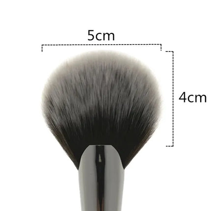 Sywinas Fan Brush Highlighter Soft Face Beauty Painting Powder Foundation Blush bronzer Blending Makeup Brushes