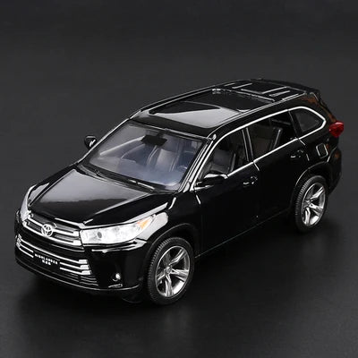 1:32 Toyota Highlander SUV Alloy Car Model Diecasts & Toy Metal Off-road Vehicles Car Model High Simulation Collection Kids Gift