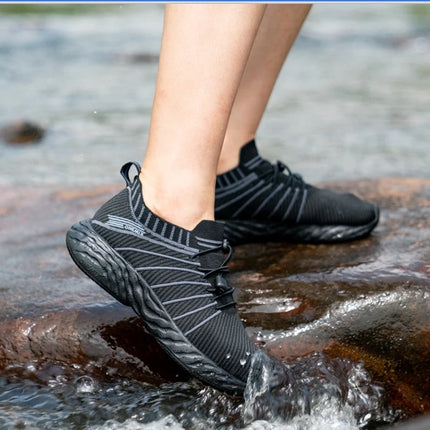 ONEMIX Waterproof Black Running Shoes for Men Breathable Training Sneakers Male Outdoor Anti-Slip Summer Trekking Sports Shoes