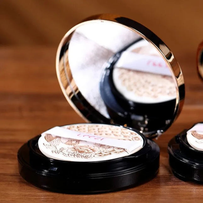 Retro Air Cushion Glow Foundation Cream For Face Moisturizing Oil Control Concealer Brighten Base BB Cream Cosmetics Makeup