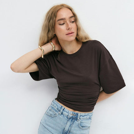 Ins Style Cross-Border New Women's Clothing Pure Color Round Neck Exposed Navel Pleated Casual Street Vacation Sexy Slimming Look Top for Women
