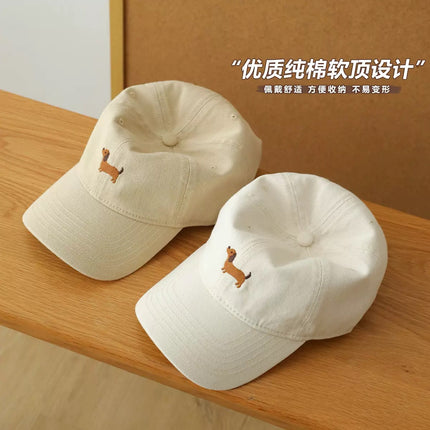 Spring and summer new dachshund embroidered baseball cap high quality all-match simple face duckling tongue hat for men and women wholesale