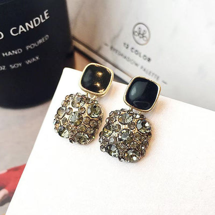2025 Korean Retro Trendy Internet Celebrity Style Square Full Rhinestone Earrings Personality Black Versatile Stud Earrings Geometric for Women