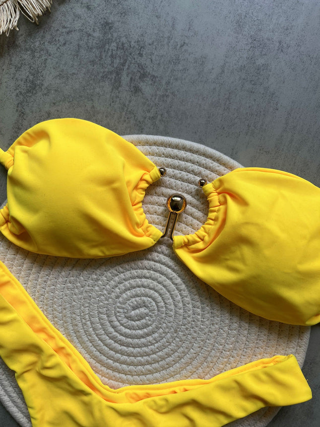 2025 Yellow Metal Accessories New Pure Color Bikini Sexy Backless Split Swimsuit Nylon Bikini Ready Stock