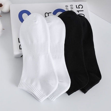 Socks men's deodorant sweat-absorbent spring and summer thin cotton short tube socks black and white stockings Zhuji socks wholesale
