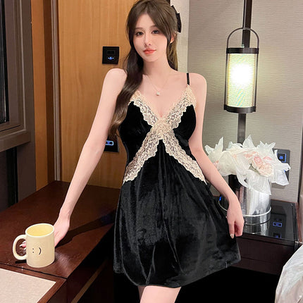 2025 New Autumn and Winter Pajamas, Nightgowns, Feminine Three-Piece Lace Edge Gold Velvet Home Clothes