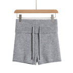 Light gray / S